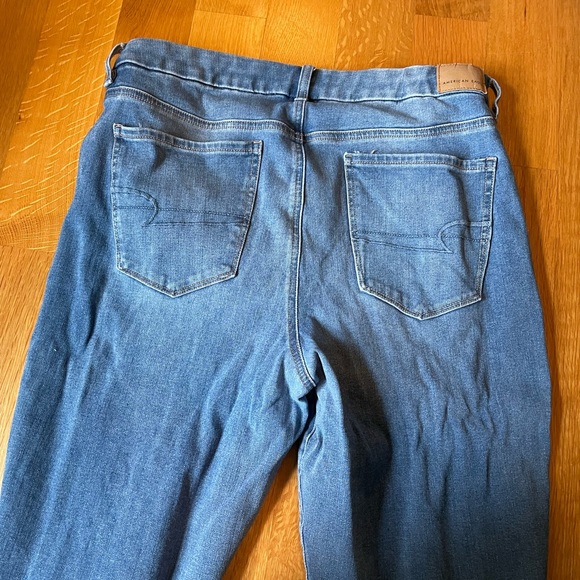 American Eagle Jeans - Picture 4 of 6